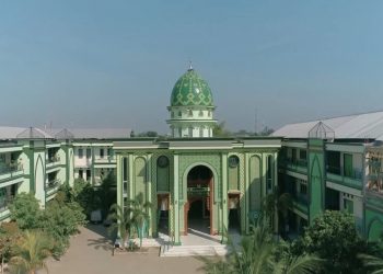 Al Fatimah Bojonegoro, Lembaga Pendidikan Islam dan Pondok Pesantren Modern di Kota Ledre