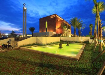 Indahnya Masjid Al-Birru Pertiwi Bojonegoro, Jadi Pusat Pendidikan Islam