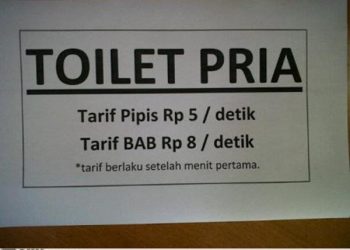 Kenapa Aku Selalu Kebagian Nyiram Kotoran di WC Umum?