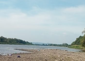 Cerita Warga Pinggiran Bengawan Solo di Masa Lampau: Bluron, Nyarah, hingga Cuci Rinjing