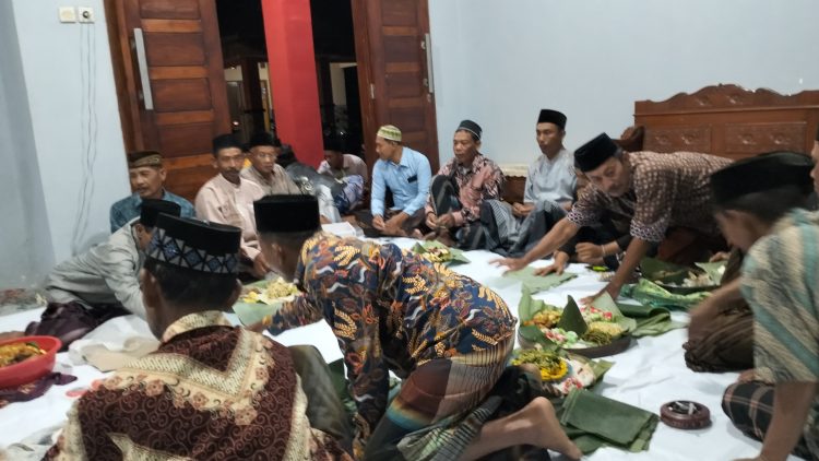 Merawat Tradisi Keleman, Cara Warga Balen-Bojonegoro Sambut Masa Panen Padi