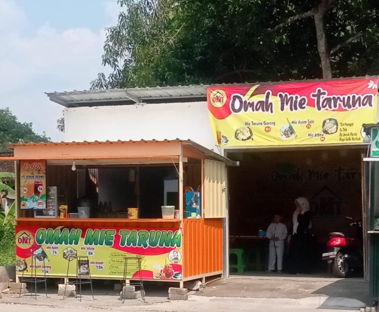 Omah Mie Taruna, Sajikan Mie Resep Asli dari China yang Menggoda Selera