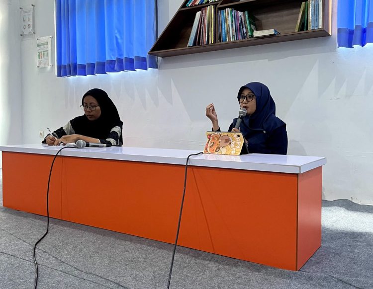 Tips Nulis Asik ala Althamira Friskha, Penulis Buku Captive of Love: Tawanan Cinta di Lautan