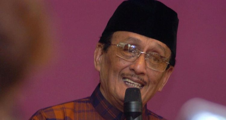 Basofi Soedirman: Gubernur Jatim, Penyanyi dan Anak Jenderal dari Bojonegoro